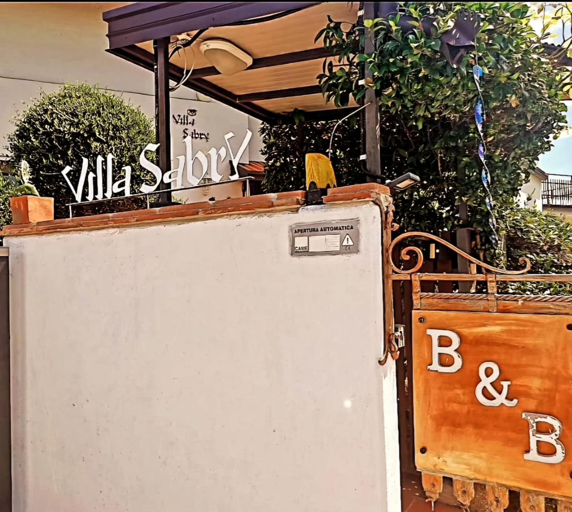 Villa Sabry Turriaco المظهر الخارجي الصورة